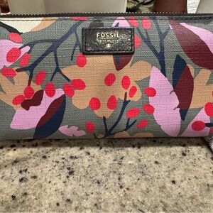 Fossil Women's Floral Clutch - Pink, Red, Tan